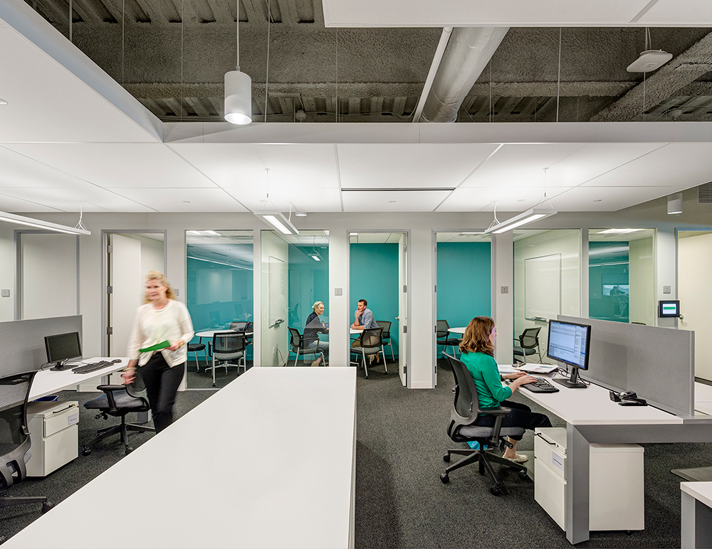 長沙大型餐廳裝修柱體的裝飾設(shè)計效果圖 長沙大型餐廳裝修柱體的裝飾設(shè)計效果圖