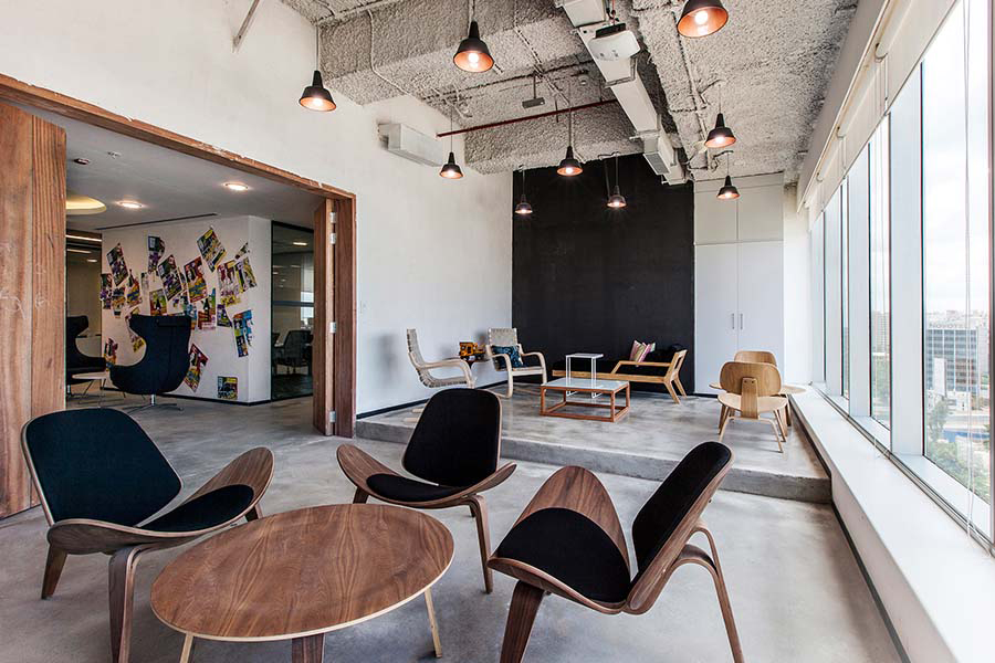 長沙辦公室設計裝修形式與情感的運用效果圖